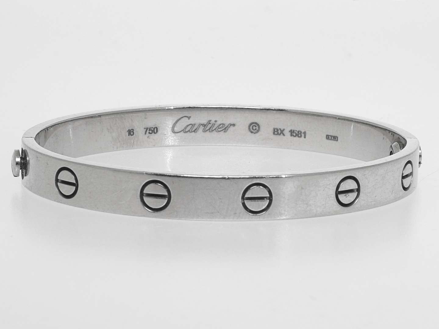 <p>Cartier Love Bracelet</p>