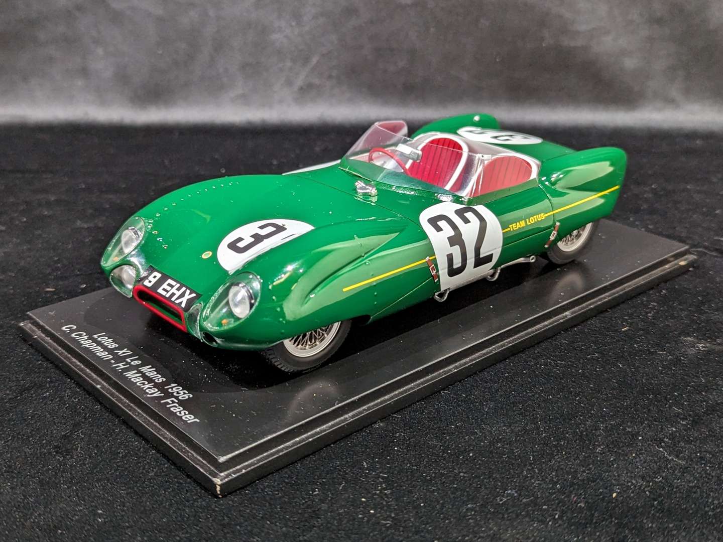 <p>Lotus XI Le Mans 1956 Model Car</p>