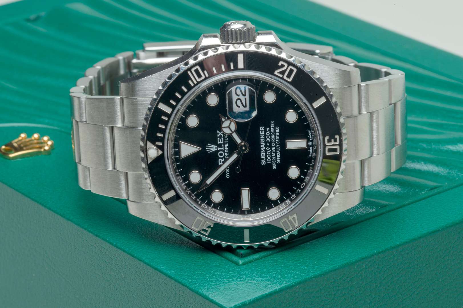 <p>Rolex Submariner Date men's watch</p>