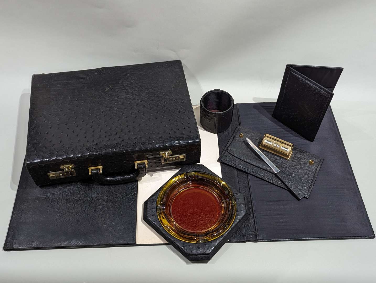 <p>Ostrich leather desk set circa 1970's&nbsp;</p>