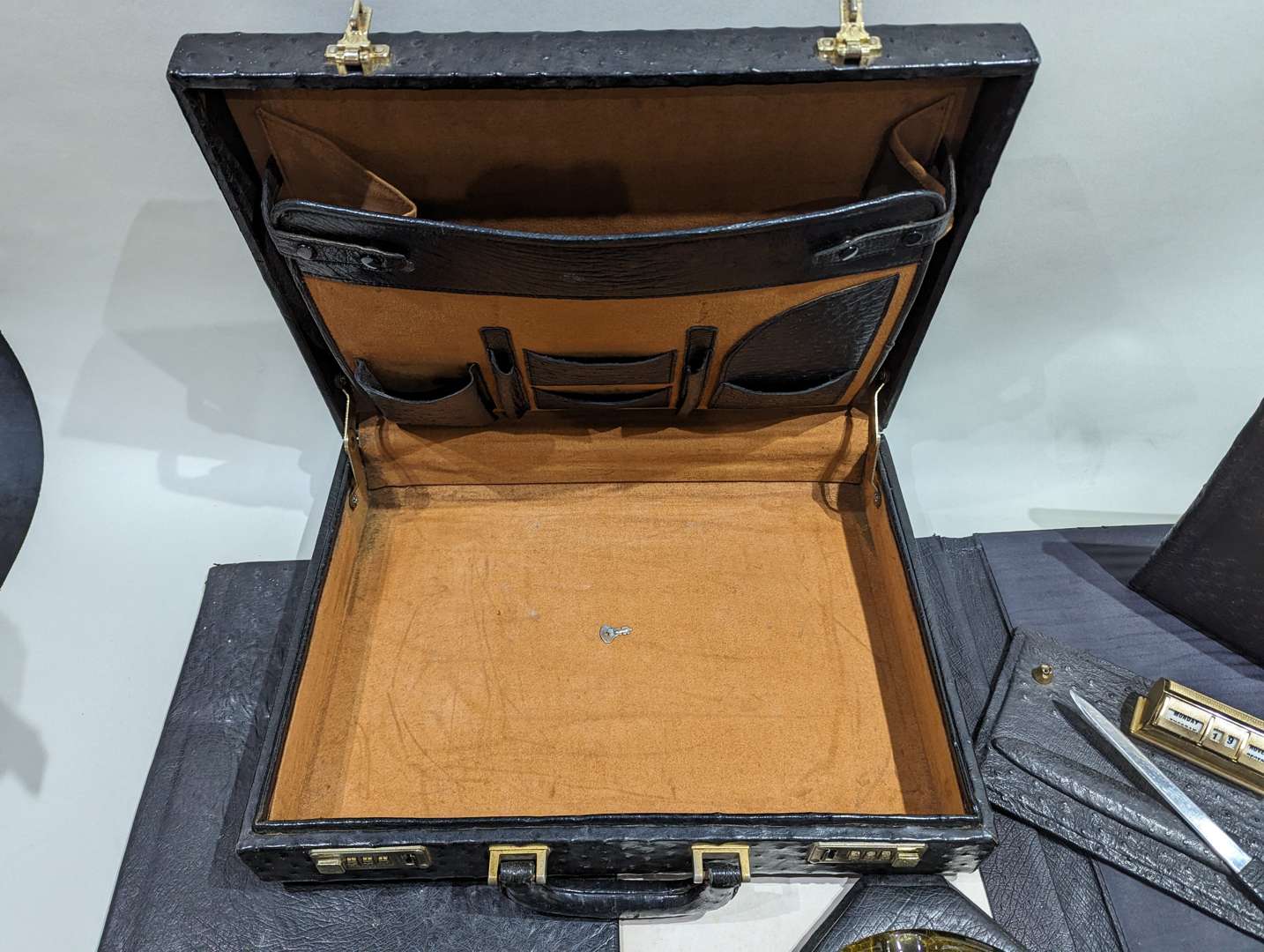 <p>Ostrich leather desk set circa 1970's&nbsp;</p>