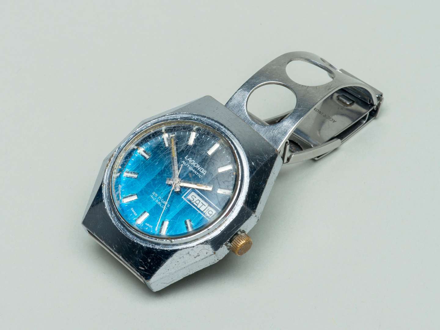 <p>Lagonda automatic watch</p>