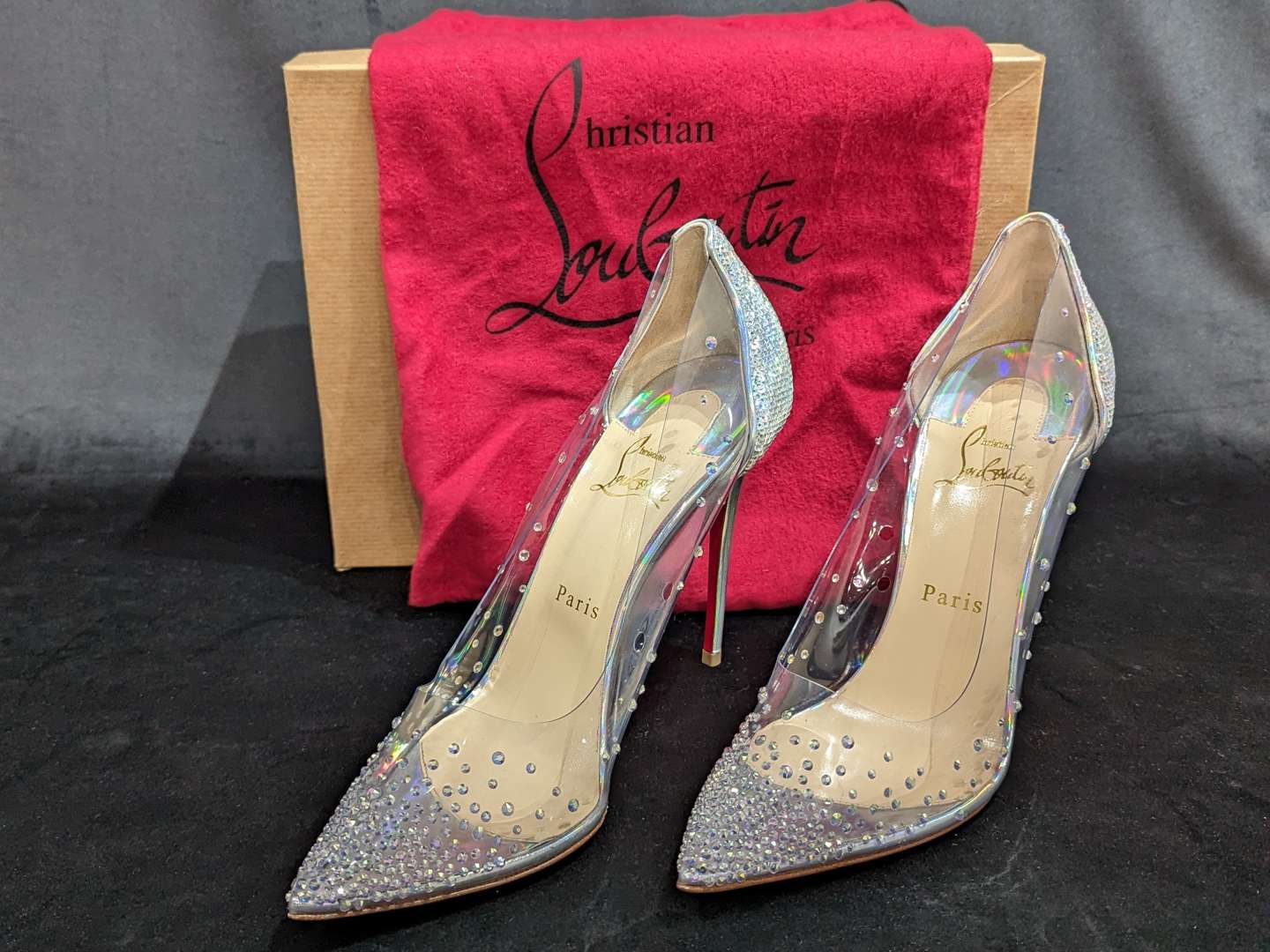 <p>Christian Louboutin Follies Strass pumps</p>