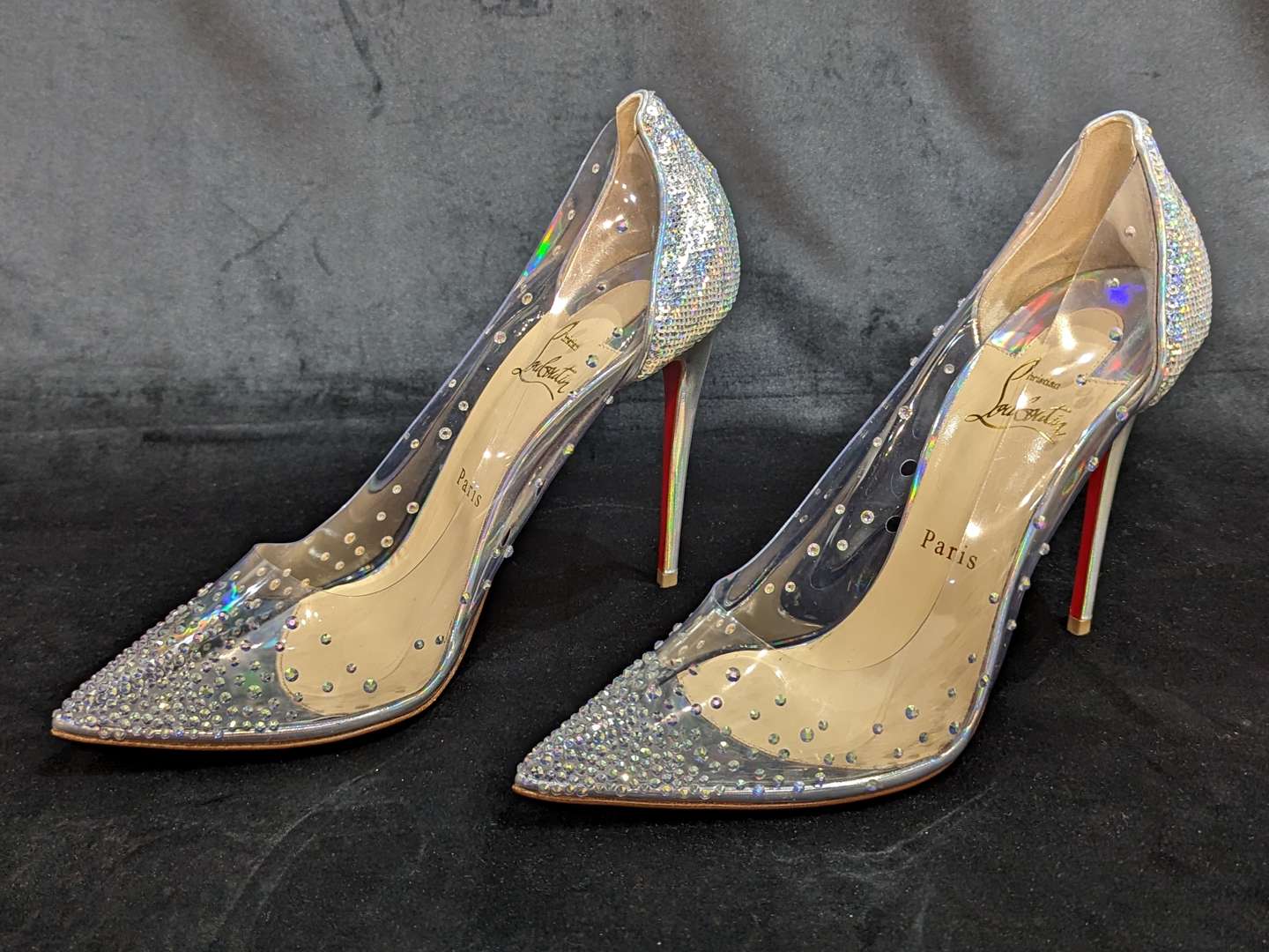 <p>Christian Louboutin Follies Strass pumps</p>