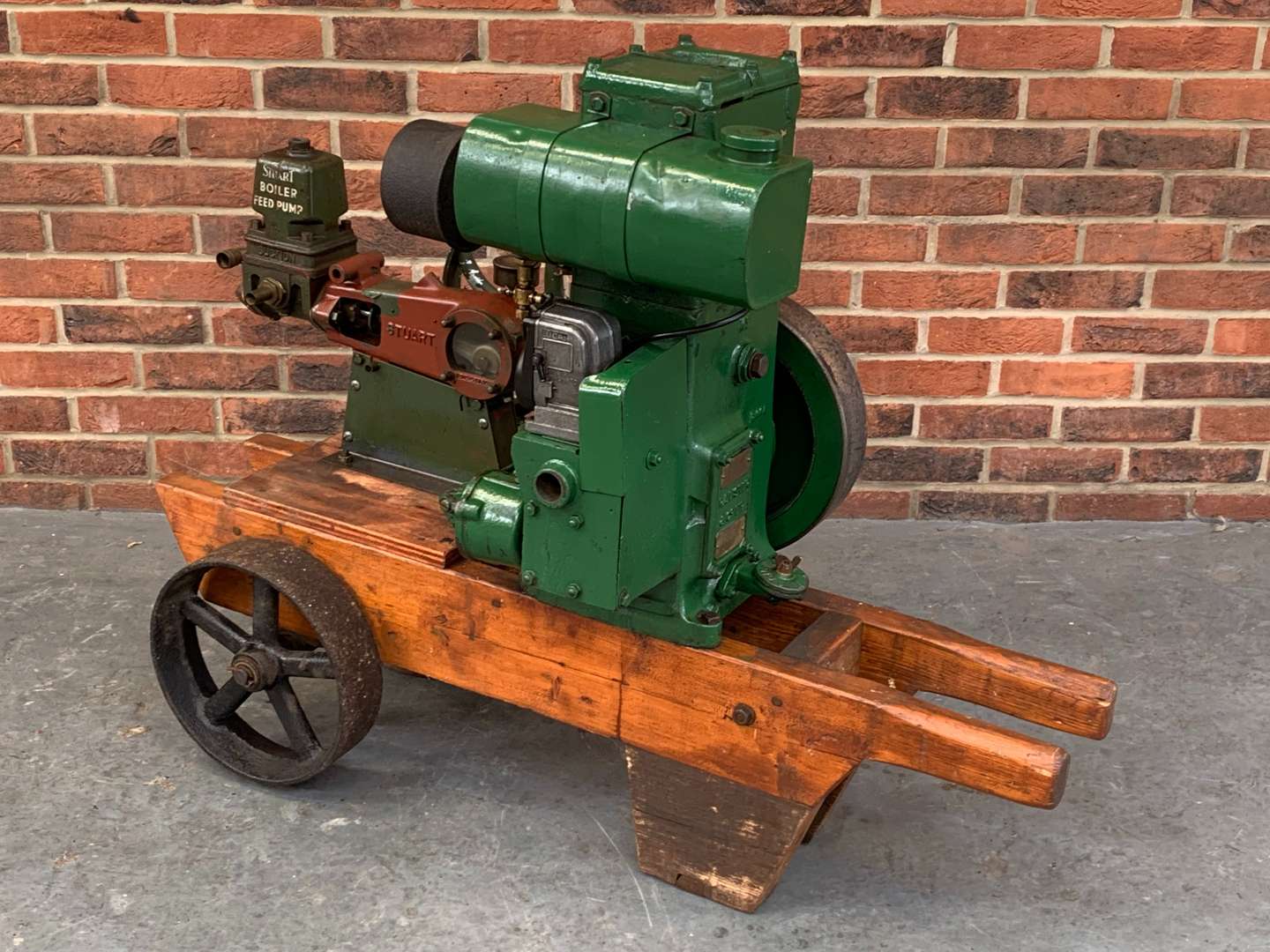 <p>Lister Stationary Engine</p>