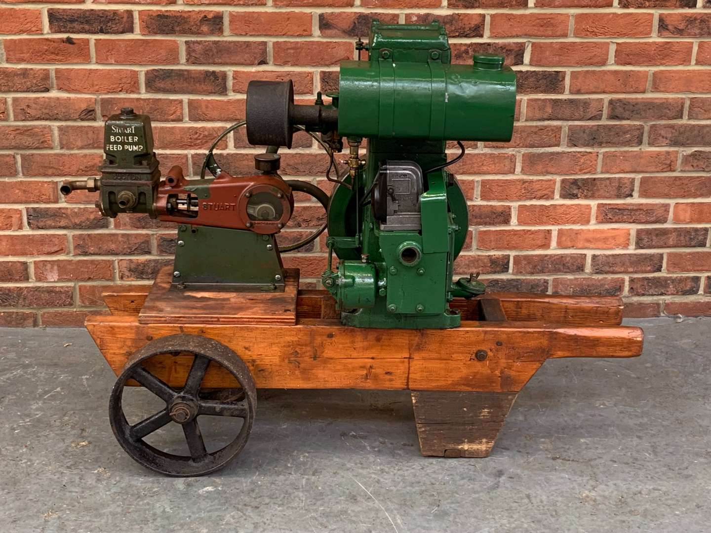 <p>Lister Stationary Engine</p>