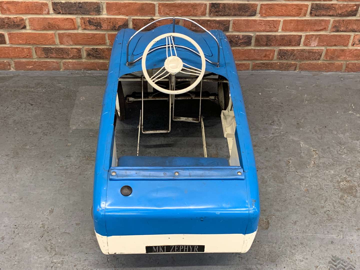 <p>Mk1 Zephyr Tin Plate Child's Pedal Car</p>