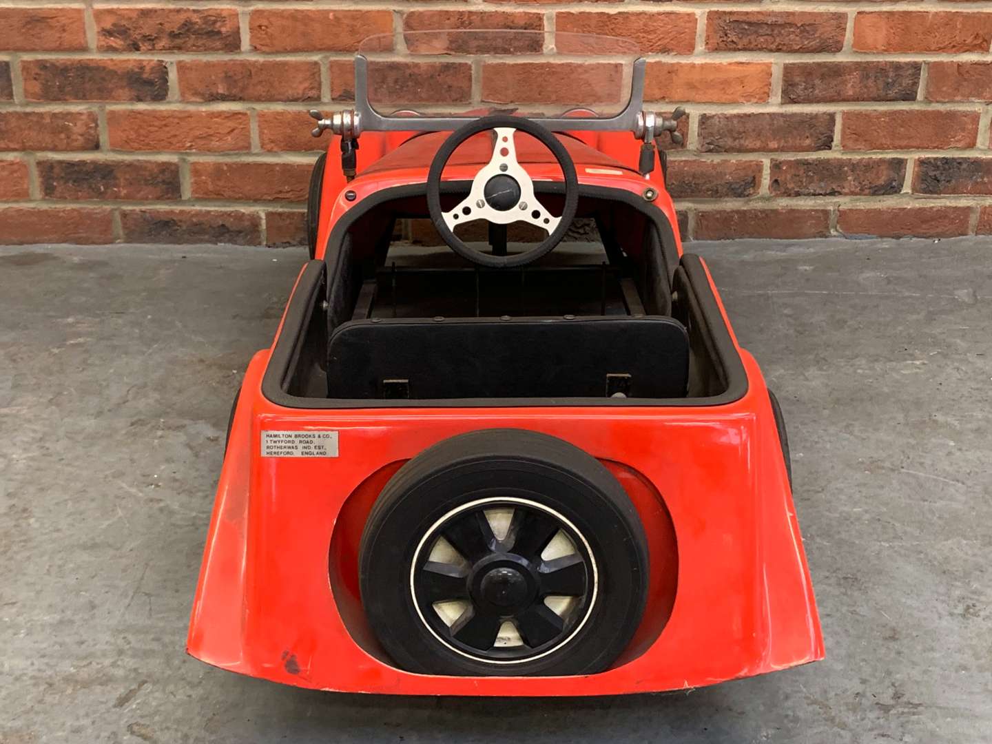 <p>Hamilton Brookes and Co Plastic Morgan Pedal Car</p>