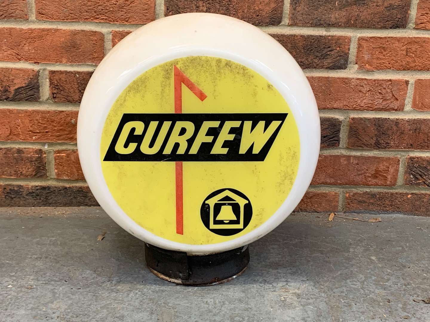 <p>Curfew Glass Petrol Globe</p>