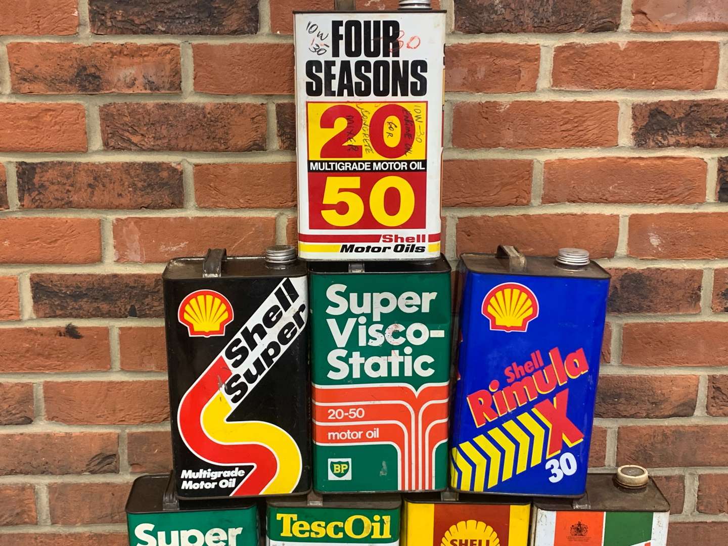 <p>Thirteen Various Oil Cans</p>