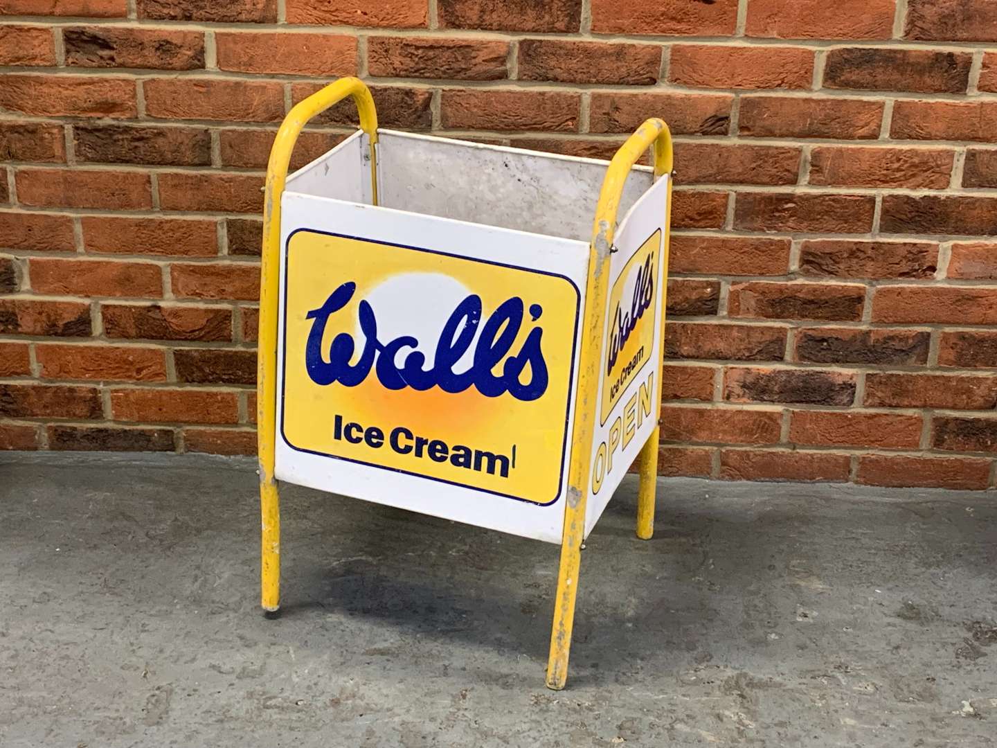 <p>Walls Freestanding Ice Cream Bin</p>