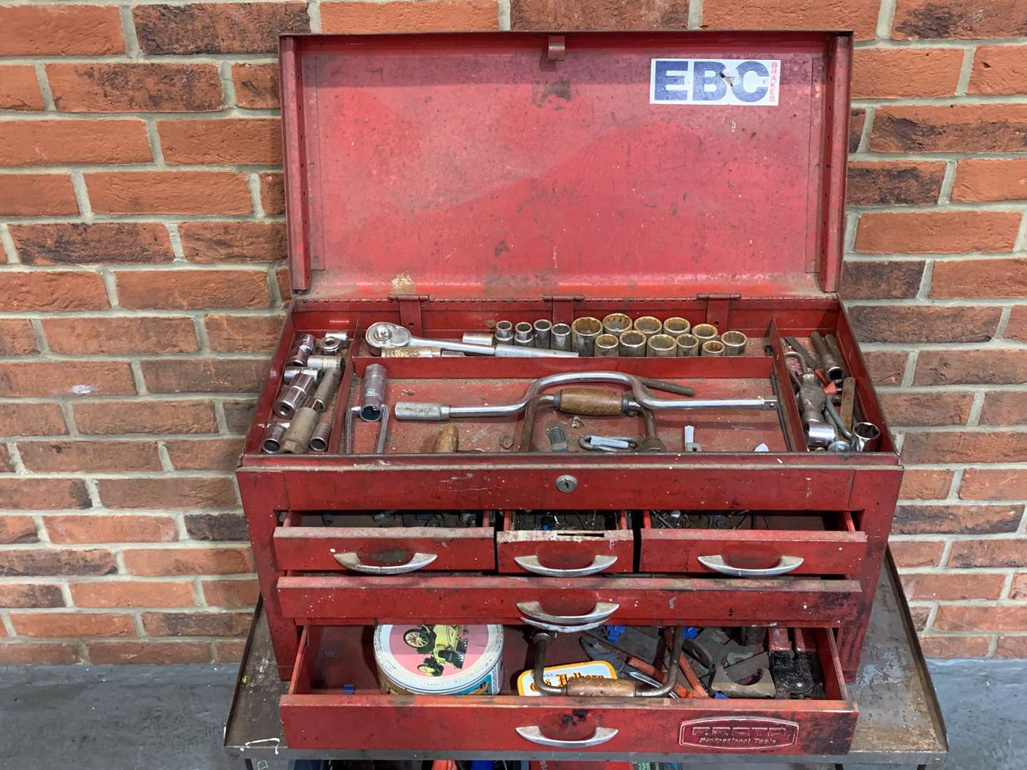 <p>Proto Tool Box Contents and Trolley</p>