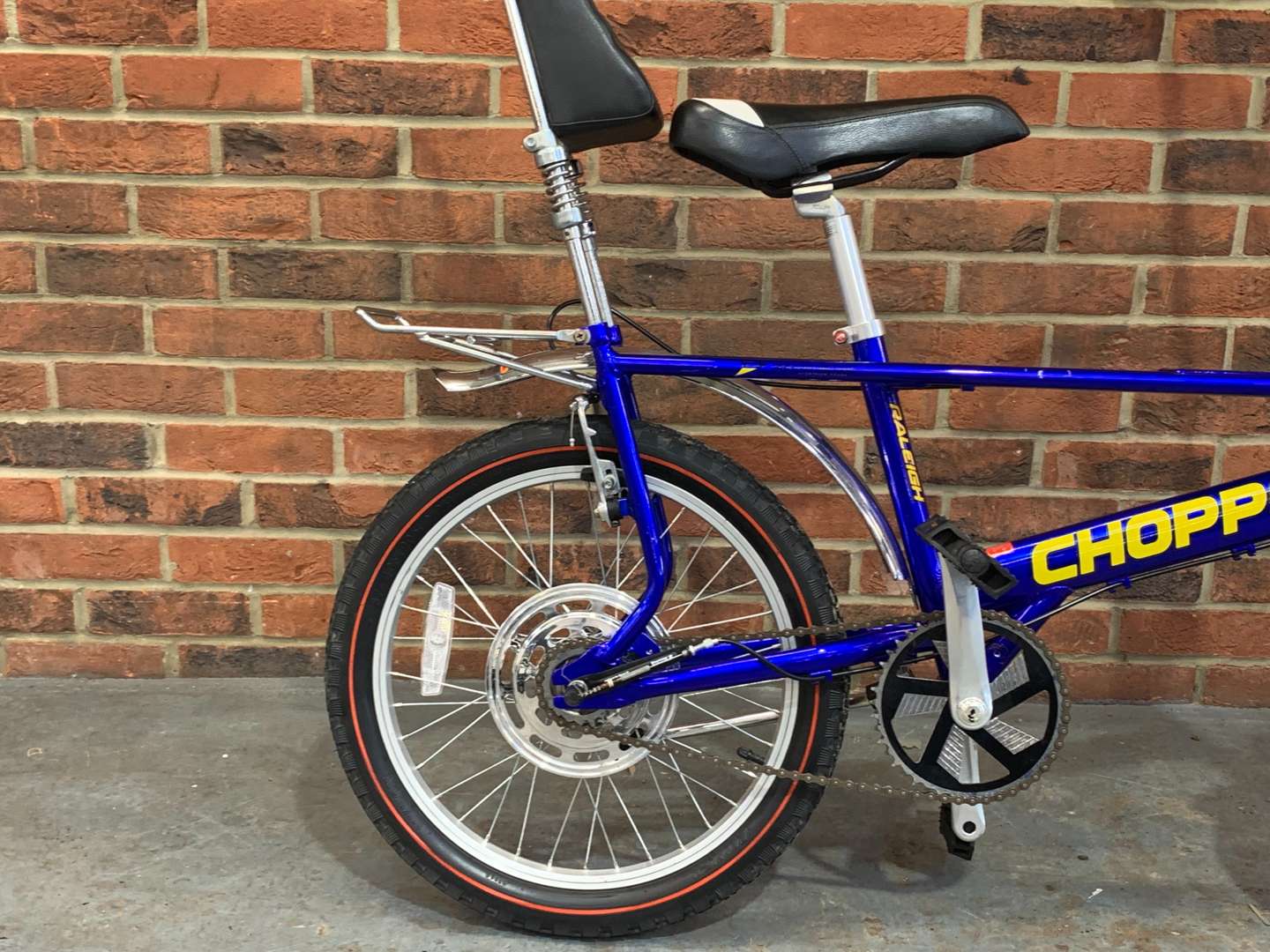 <p>Modern Raleigh Chopper Bike</p>