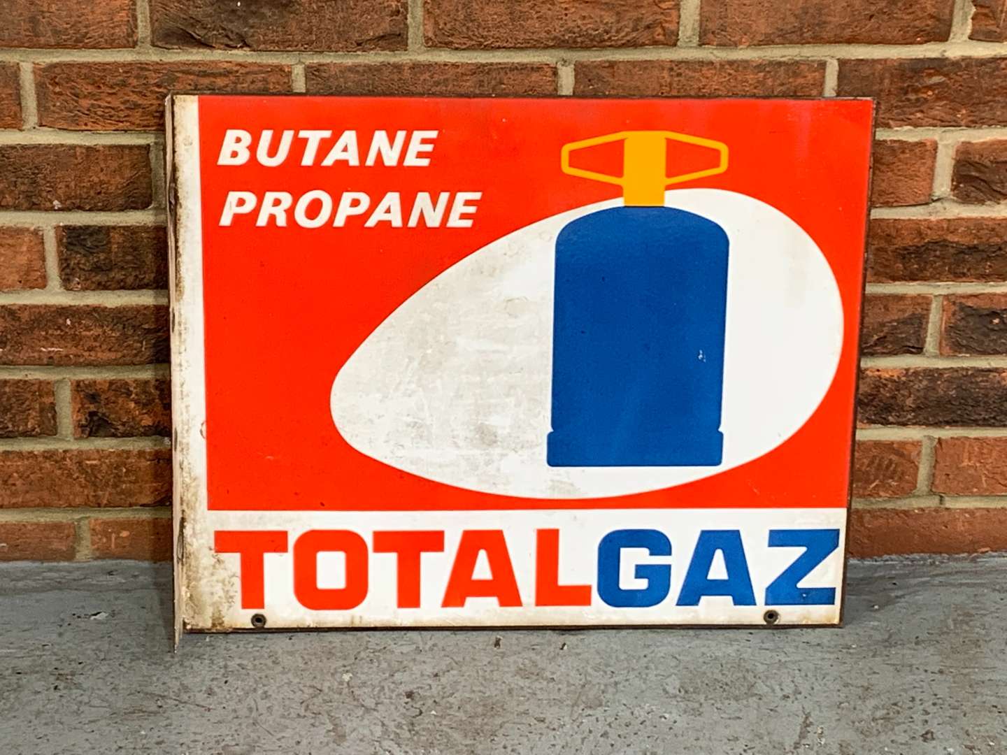 <p>Totalgaz Enamel Flange Sign</p>