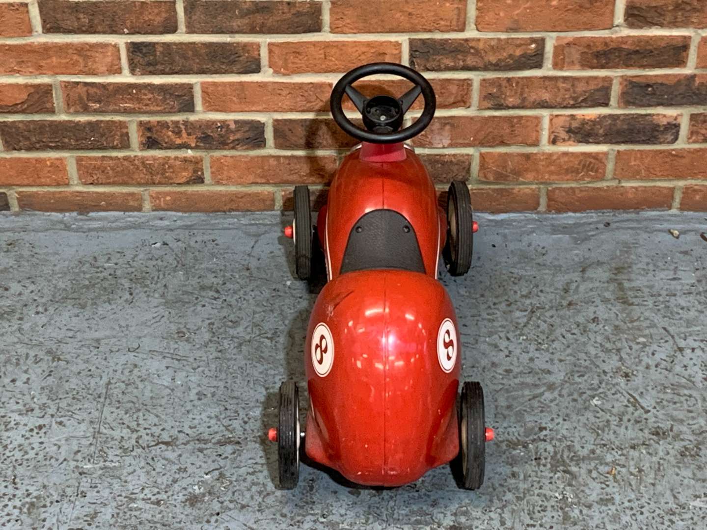 <p>Radio Flyer Tin Plate Childs Push Along Car</p>