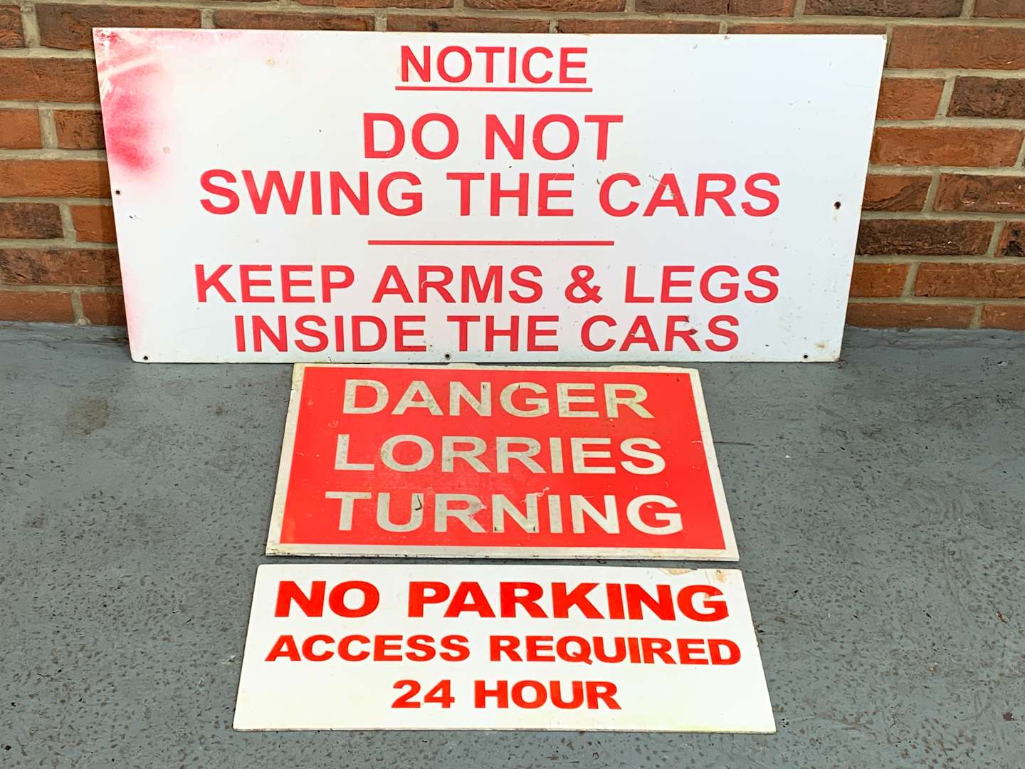 <p>Three Warning Sign</p>