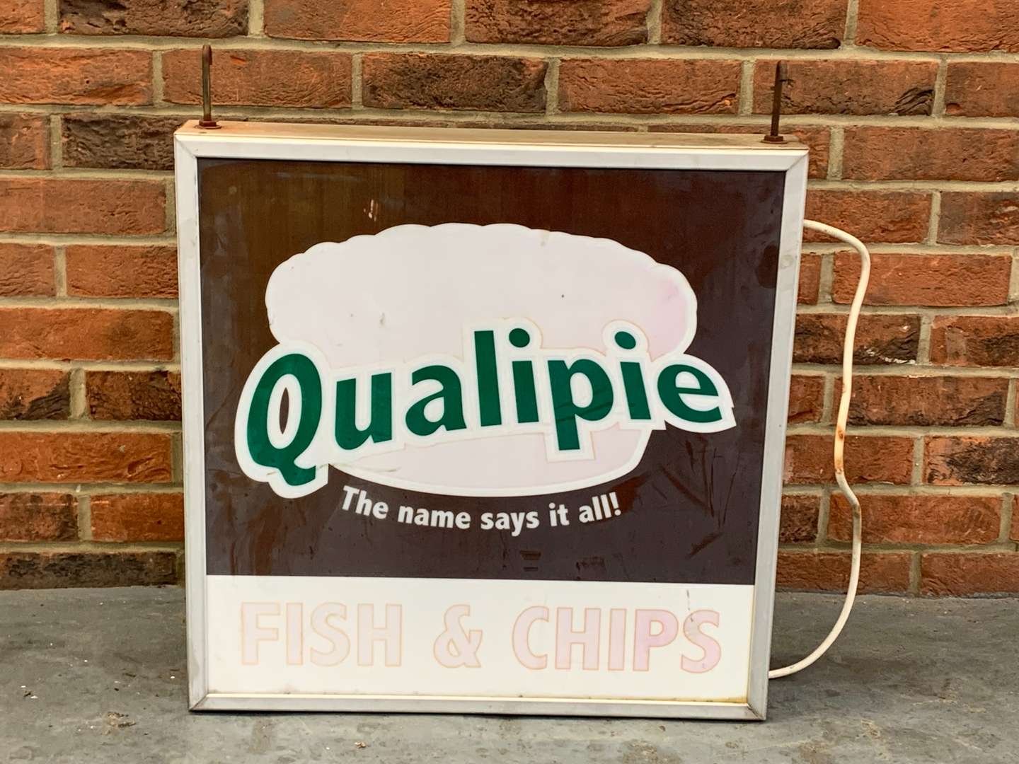 <p>Qualipie Original Double Sided Light Box</p>