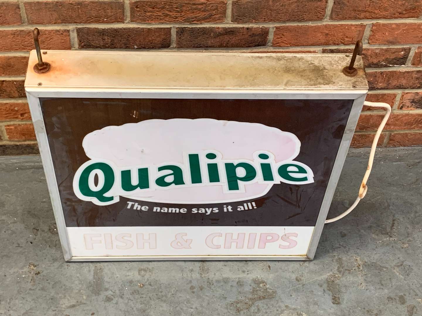 <p>Qualipie Original Double Sided Light Box</p>