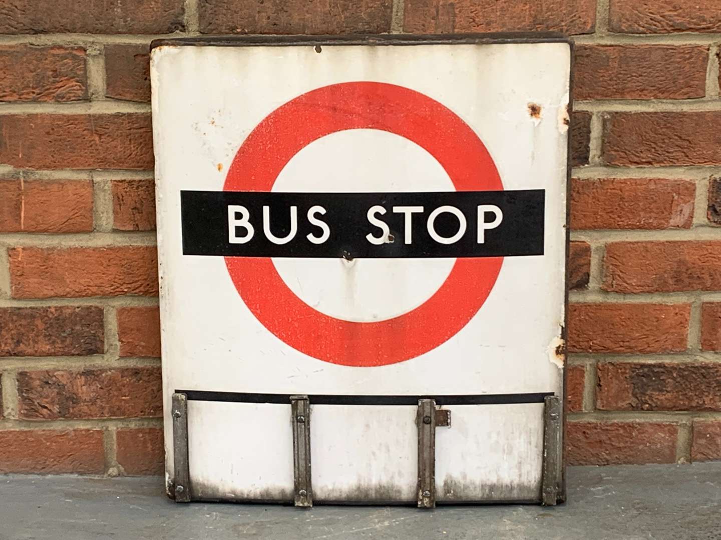 <p>Bus Stop Enamel Sign</p>