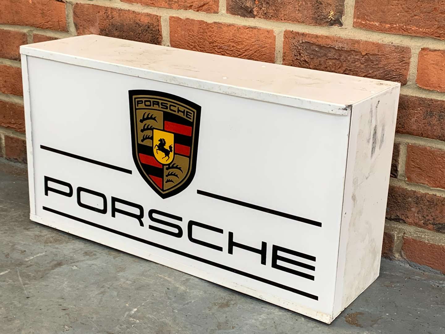 <p>Porsche Made Illuminated Sign</p>