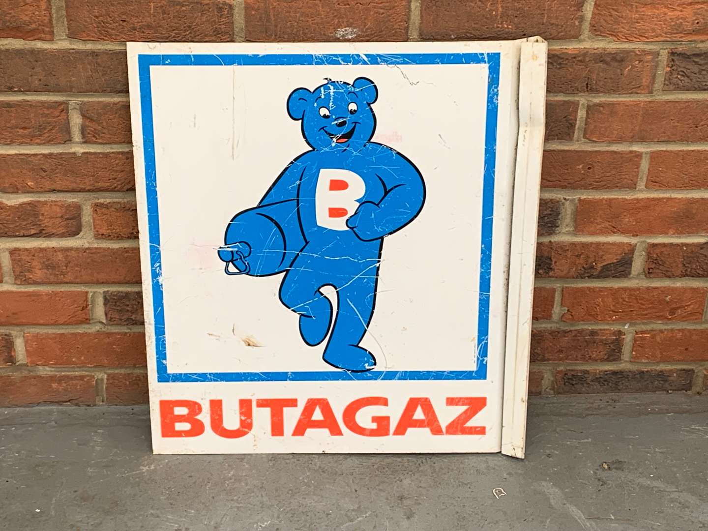 <p>Butagaz Aluminium Flange Sign</p>