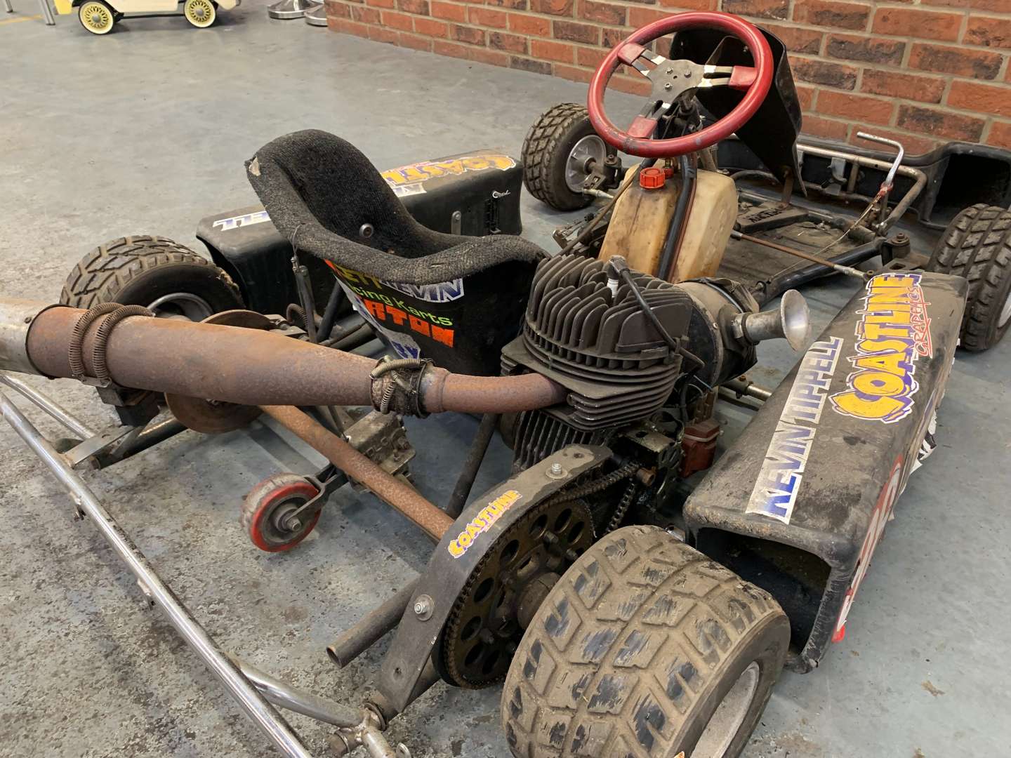 <p>Petrol Go Kart (For Repair)</p>