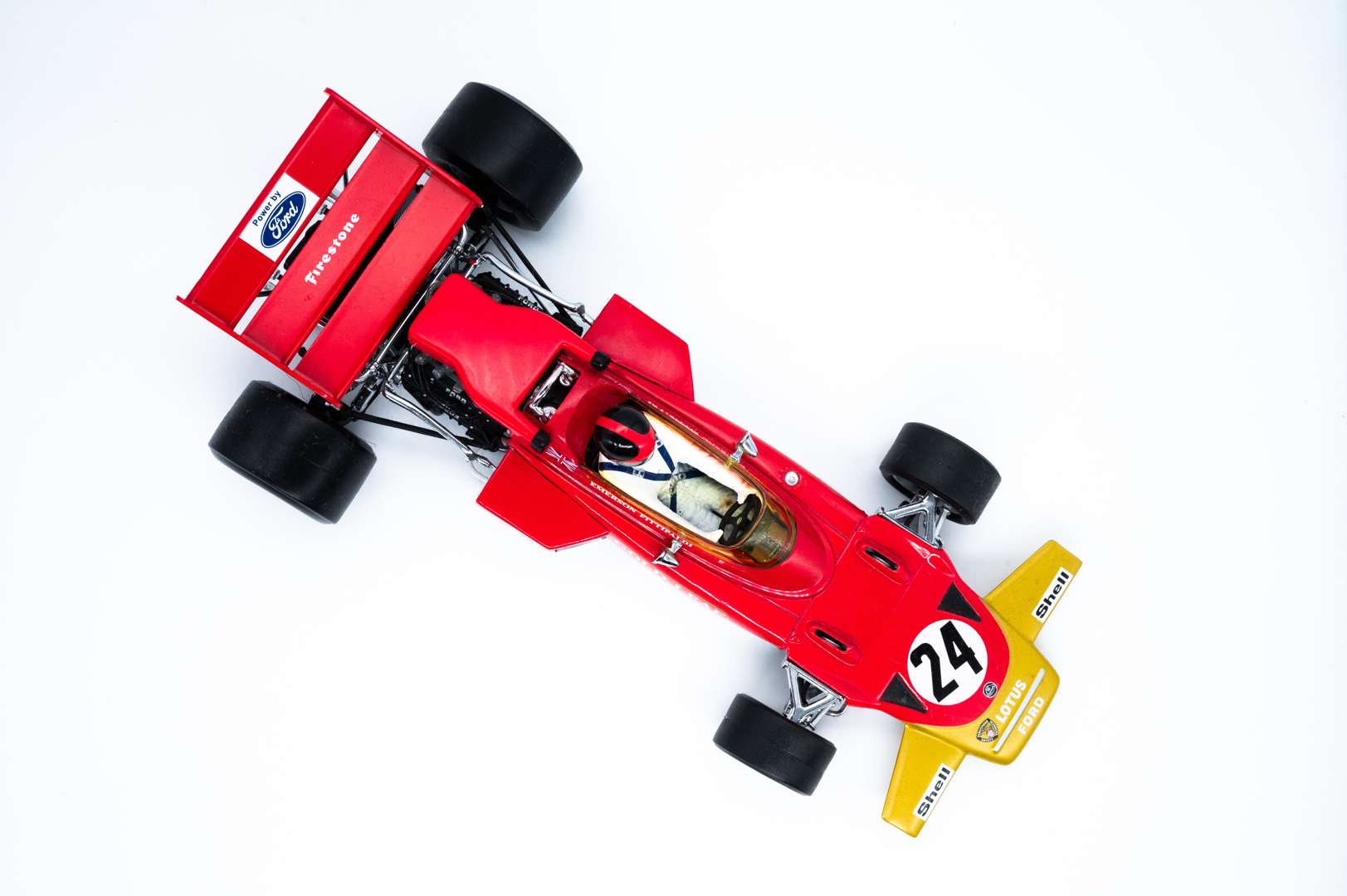 <p>A collection of 5 various Team Lotus models</p>