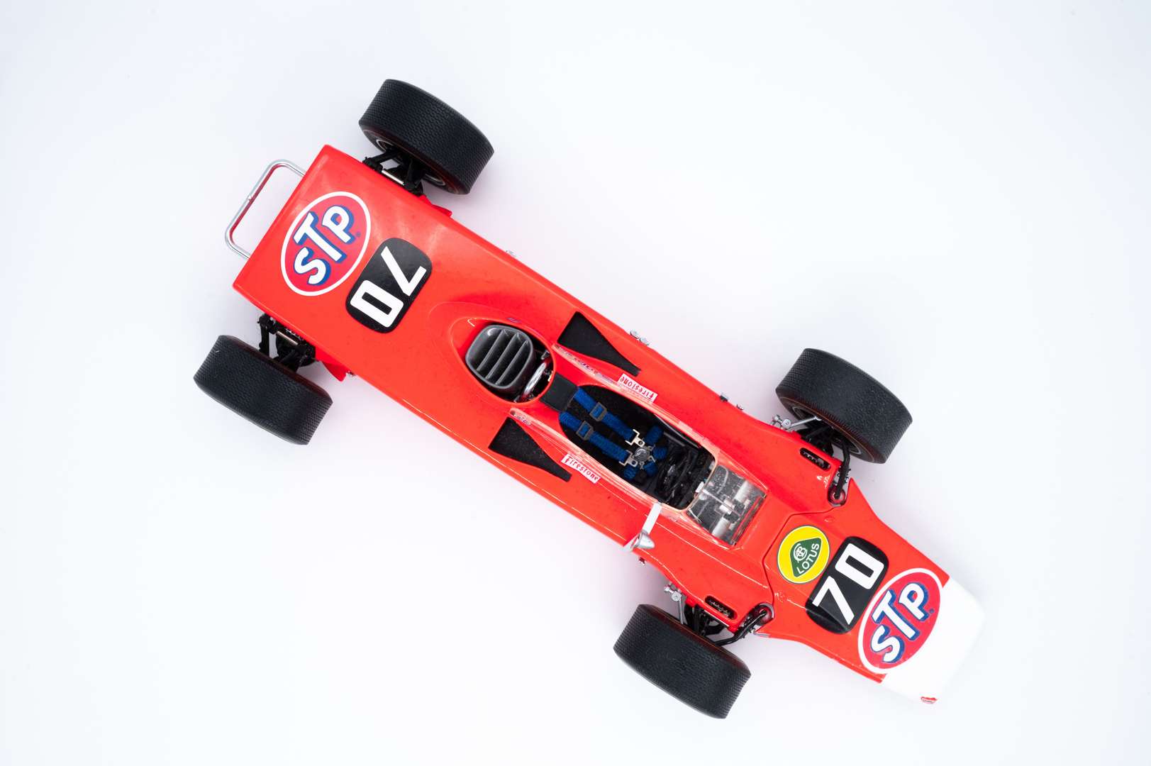 <p>A collection of 5 various Team Lotus models</p>