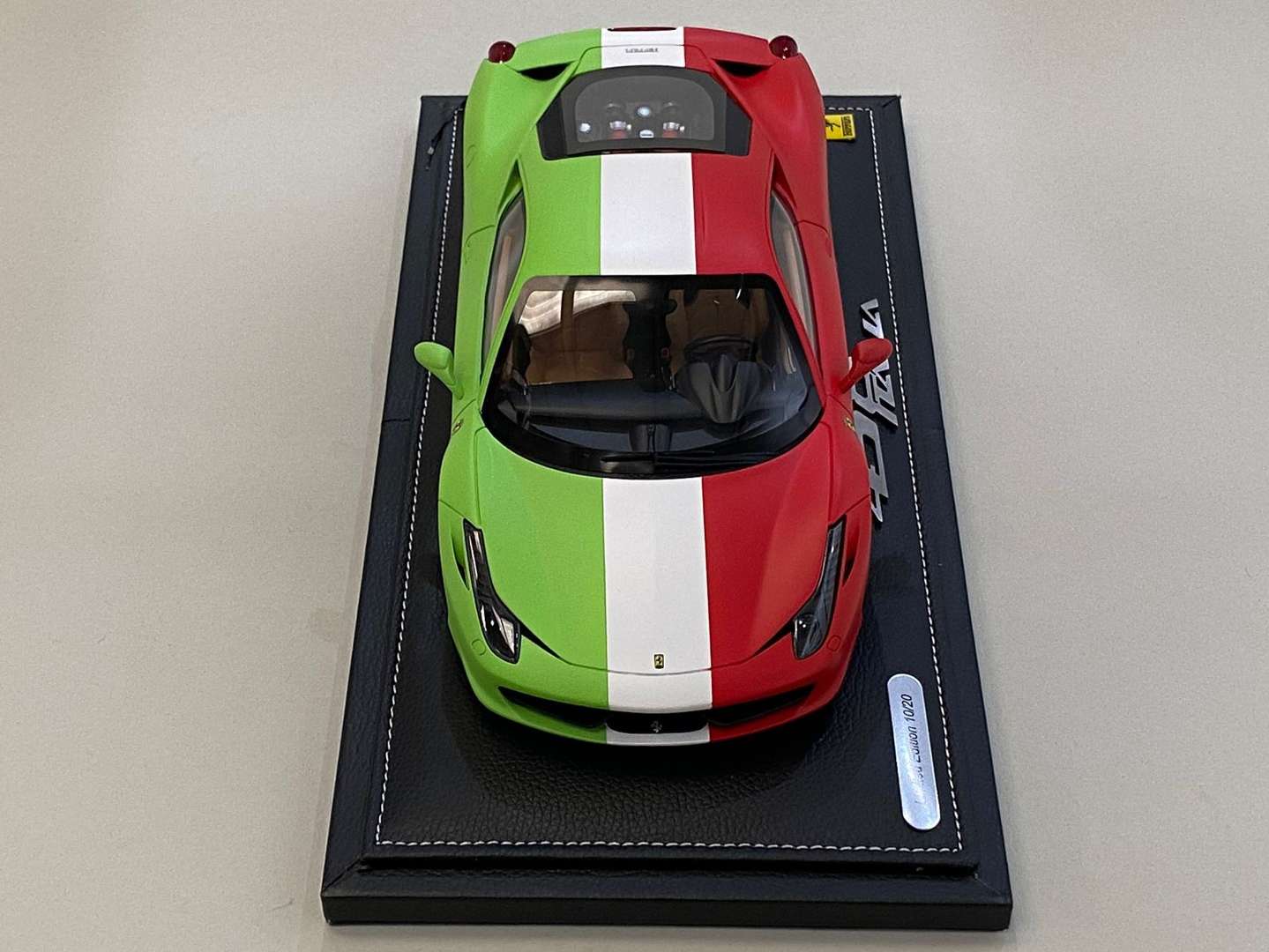 <p>BBR, FERRARI, 458 Italia, Italian Flag, 1:18</p>