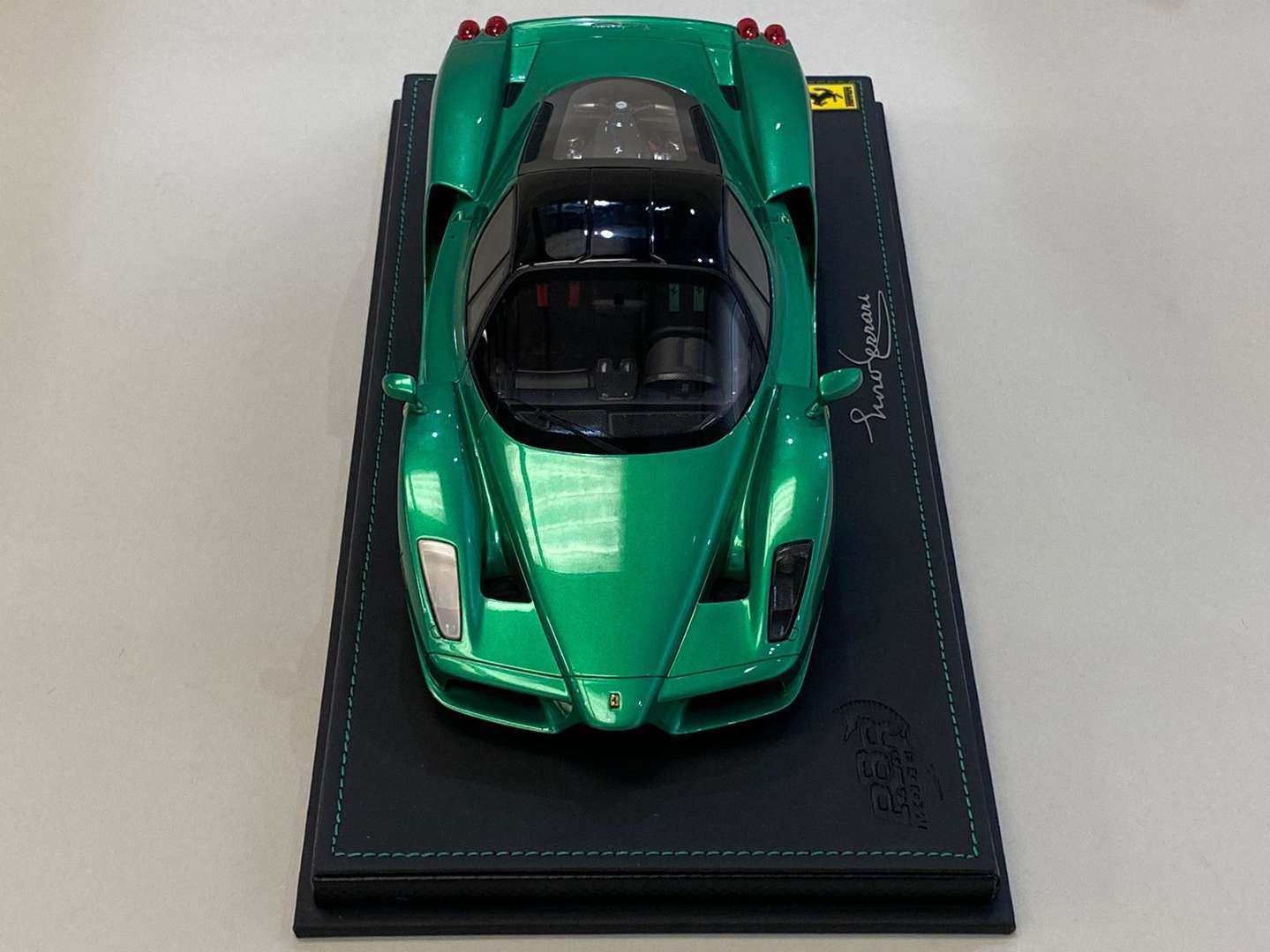 <p>BBR, FERRARI, 2004, Enzo, metal green, 1:18</p>