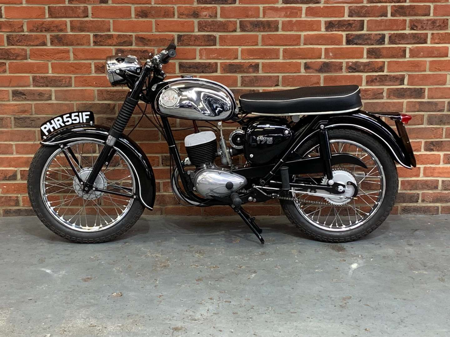 <p>1968 BSA BANTAM D14/4</p>