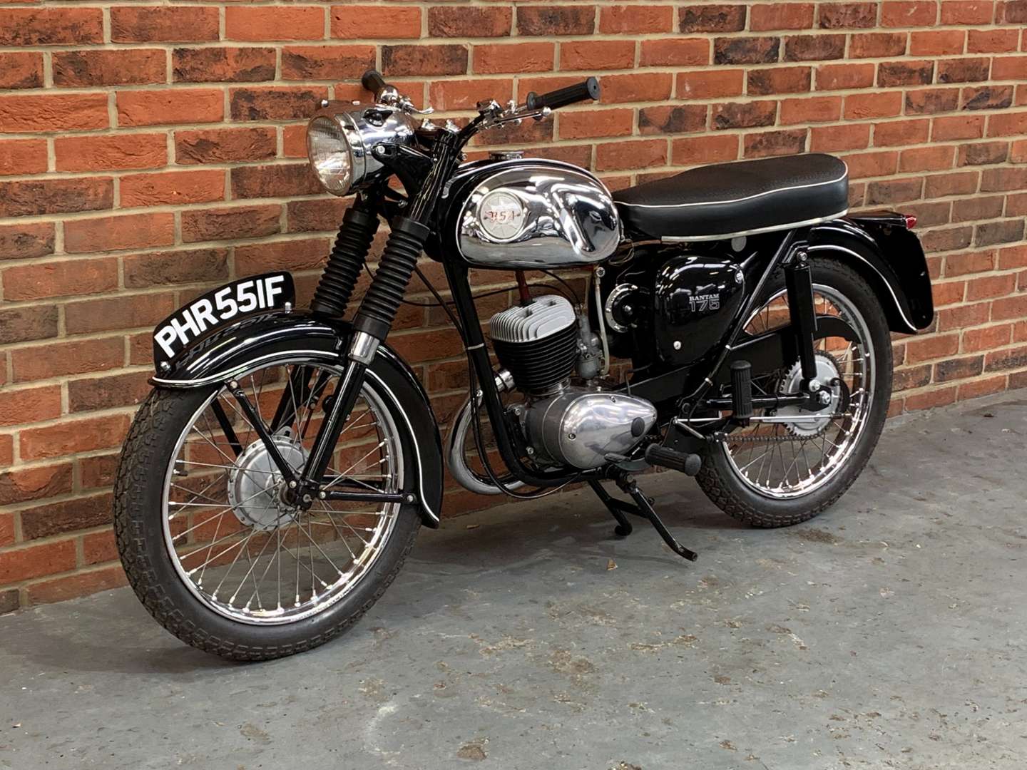 <p>1968 BSA BANTAM D14/4</p>