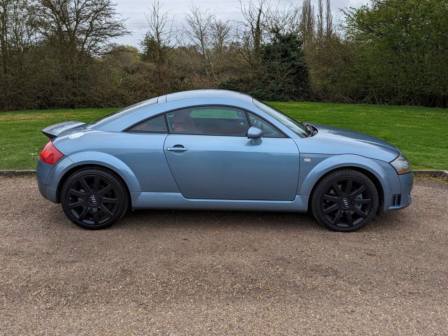 <p>2003 AUDI TT COUPE 3.2 QUATTRO AUTO</p>