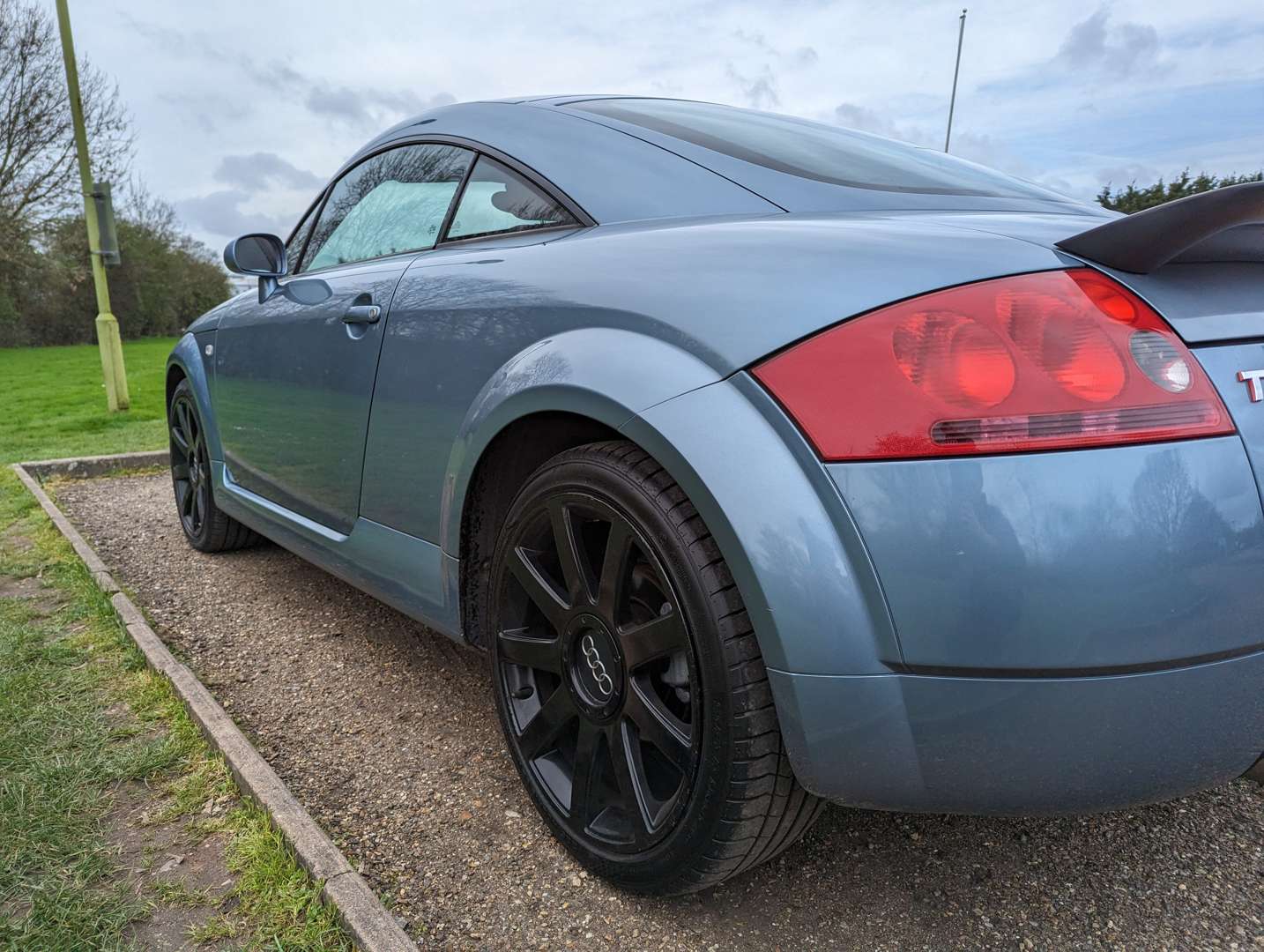 <p>2003 AUDI TT COUPE 3.2 QUATTRO AUTO</p>