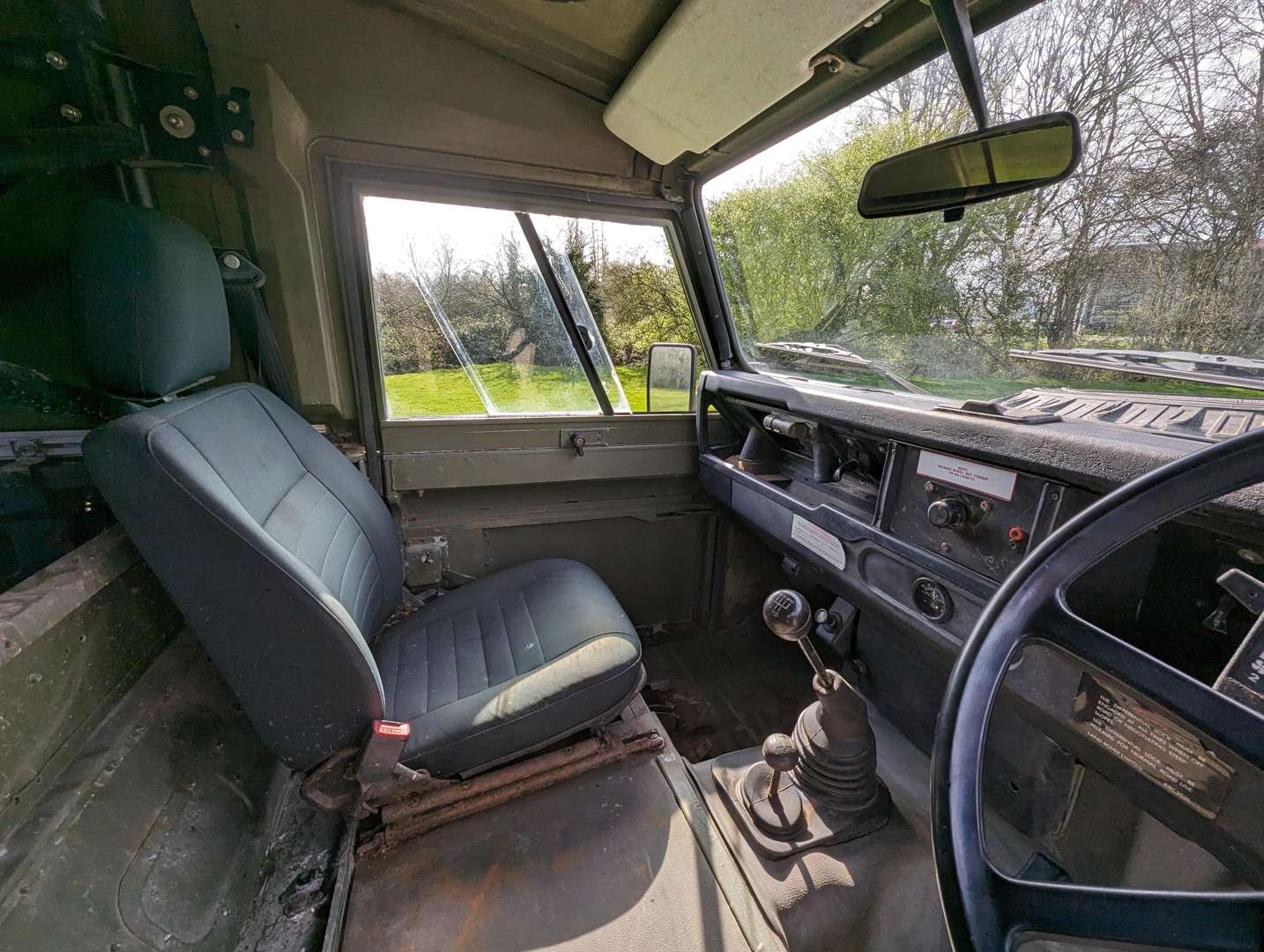 <p>1988 LAND ROVER 110 DEFENDER</p>