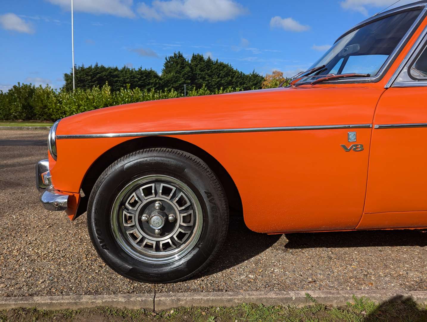 <p>1975 MG B GT V8</p>