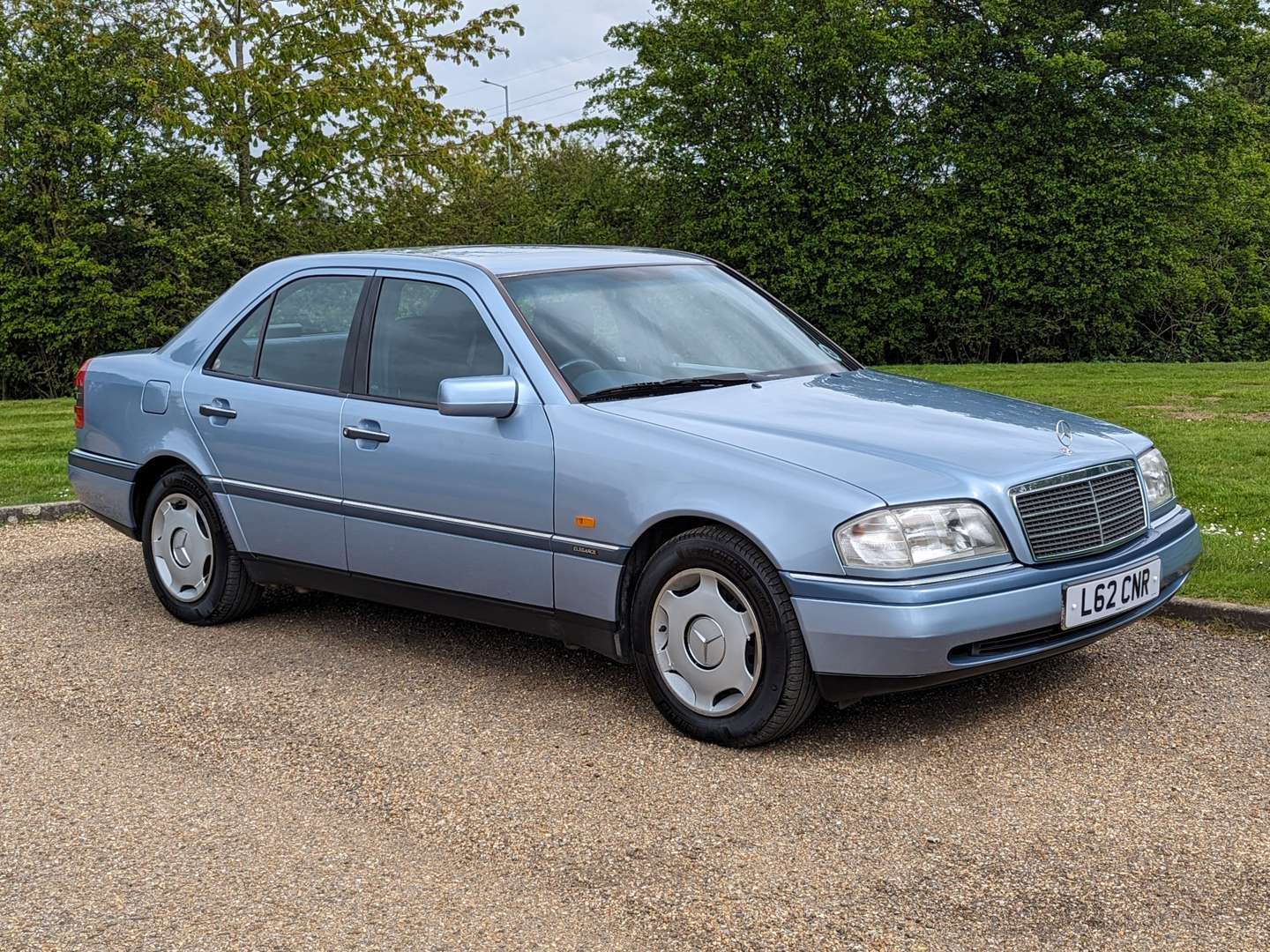 <p>1994 MERCEDES C180 AUTO</p>