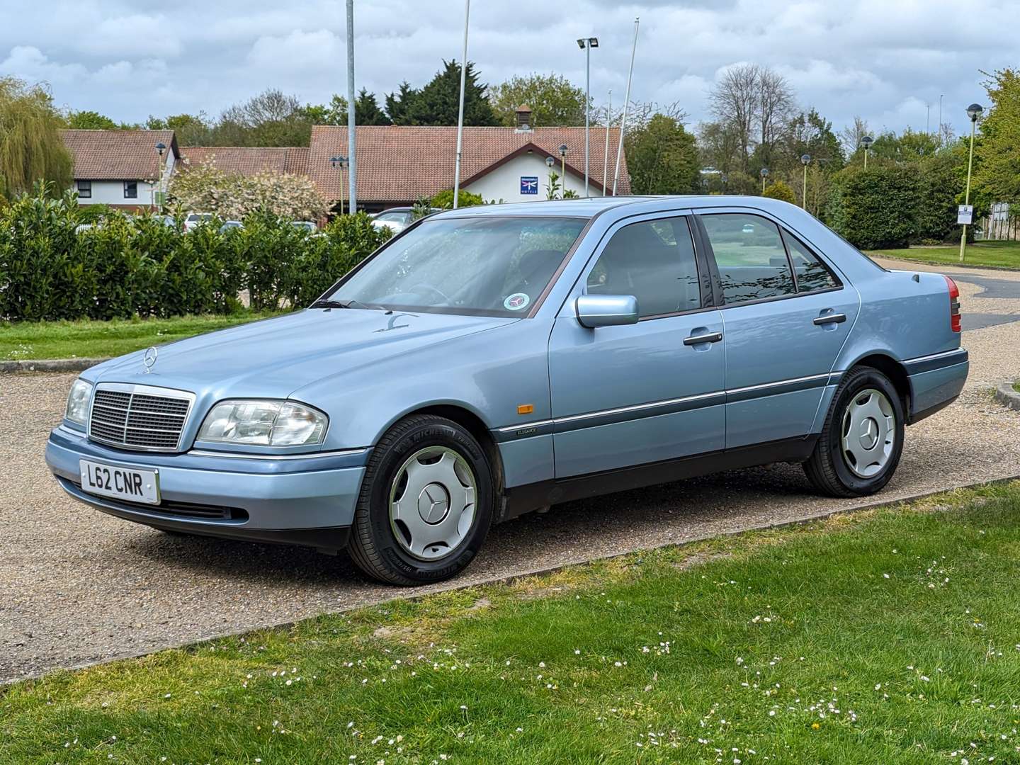 <p>1994 MERCEDES C180 AUTO</p>