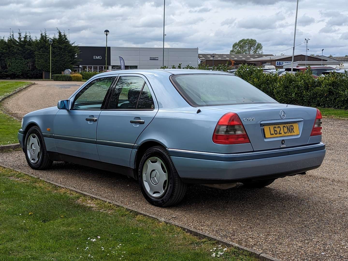 <p>1994 MERCEDES C180 AUTO</p>