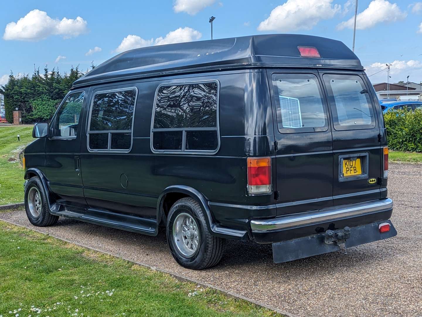 <p>1993 FORD ECONOLINE E150 LHD</p>