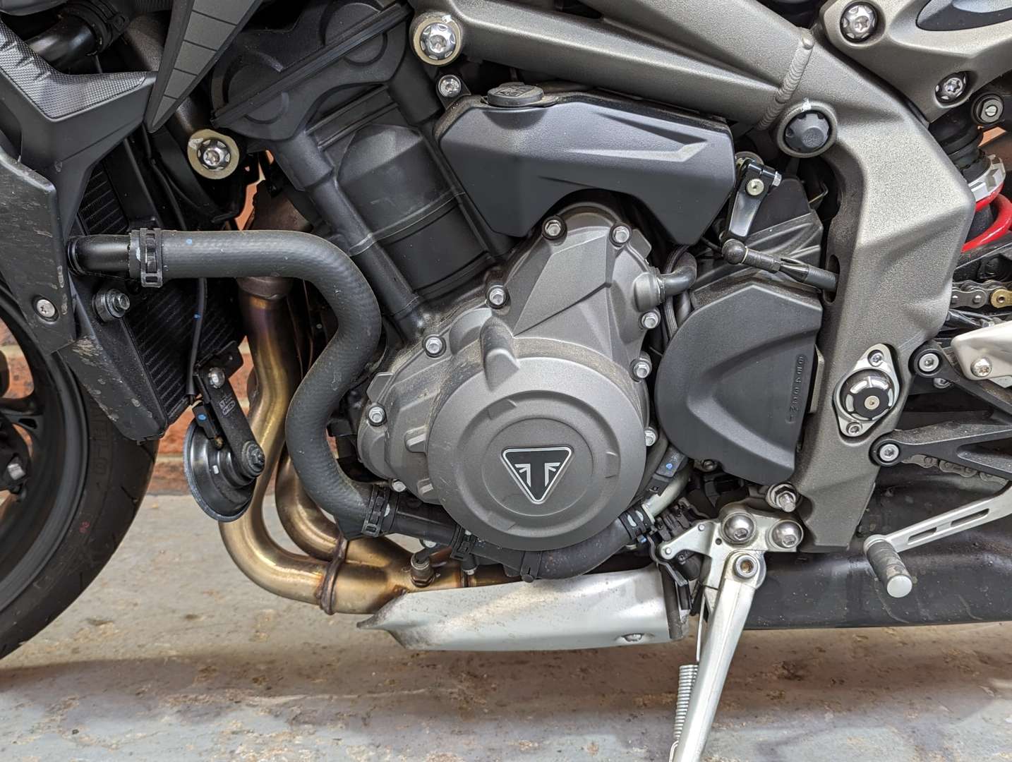 <p>2022 TRIUMPH STREET TRIPLE R LRH 765CC</p>