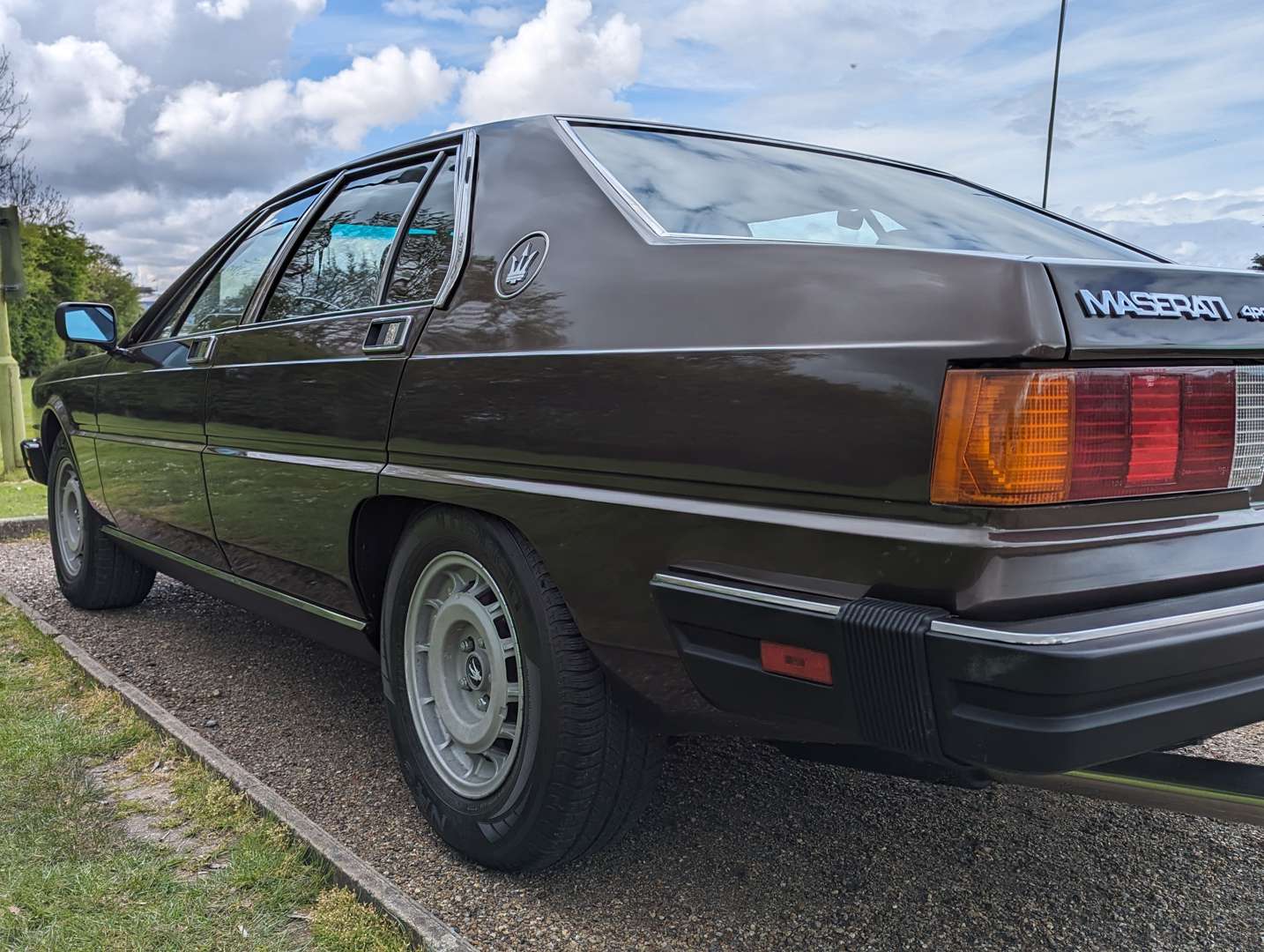 <p>1982 MASERATI QUATTROPORTE SERIES III LHD</p>