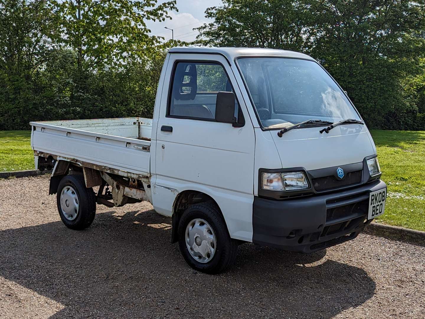 <p>2008 PIAGGIO PORTER PICK UP ONE OWNER&nbsp;</p>