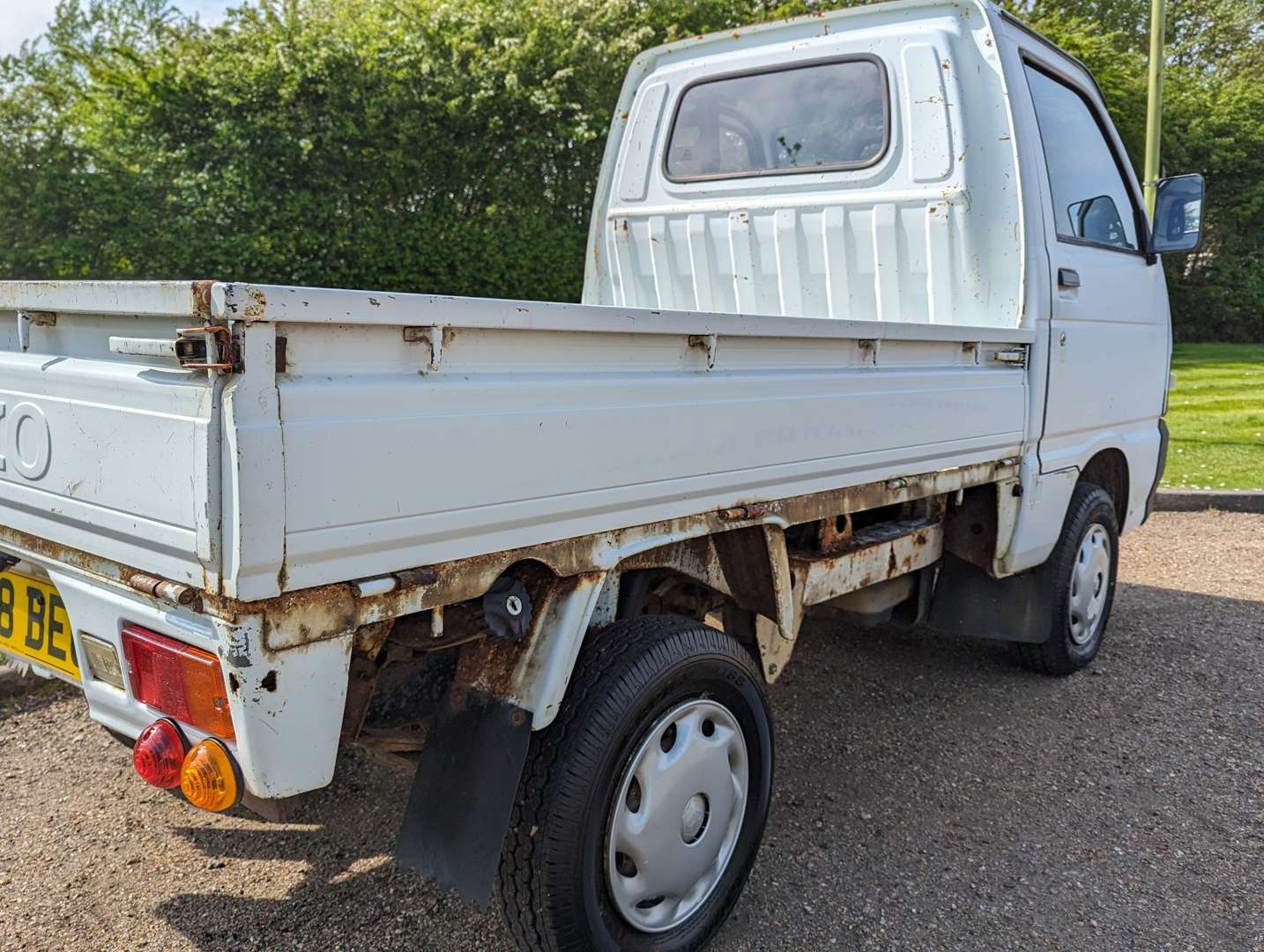 <p>2008 PIAGGIO PORTER PICK UP ONE OWNER&nbsp;</p>