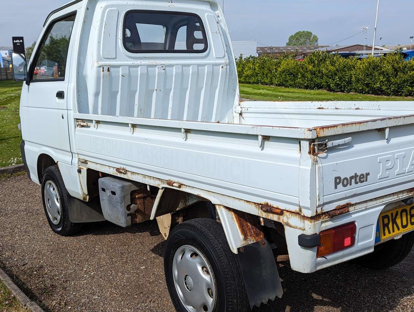 <p>2008 PIAGGIO PORTER PICK UP ONE OWNER&nbsp;</p>