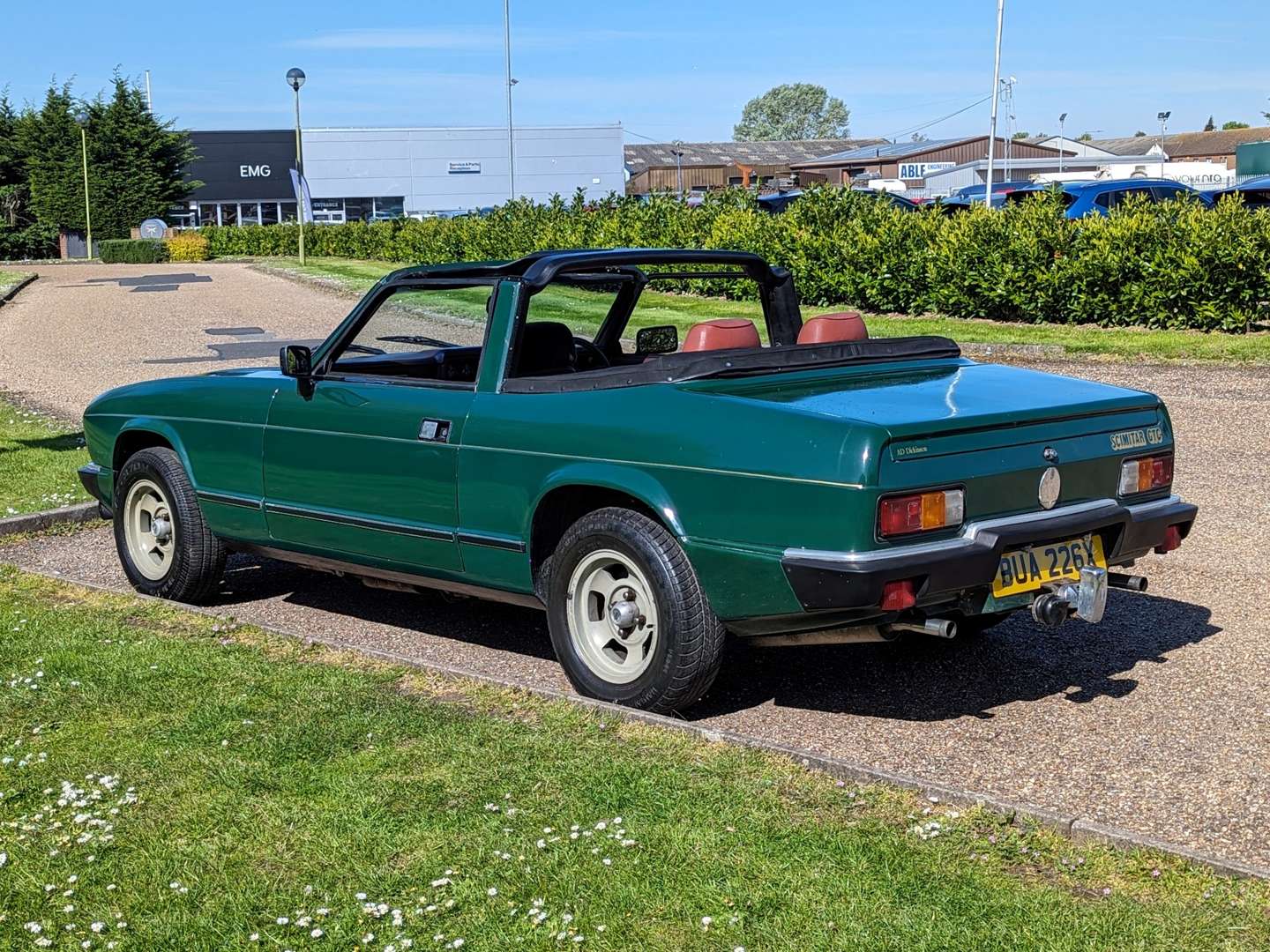 <p>1981 RELIANT SCIMITAR GTC MANUAL&nbsp;</p>