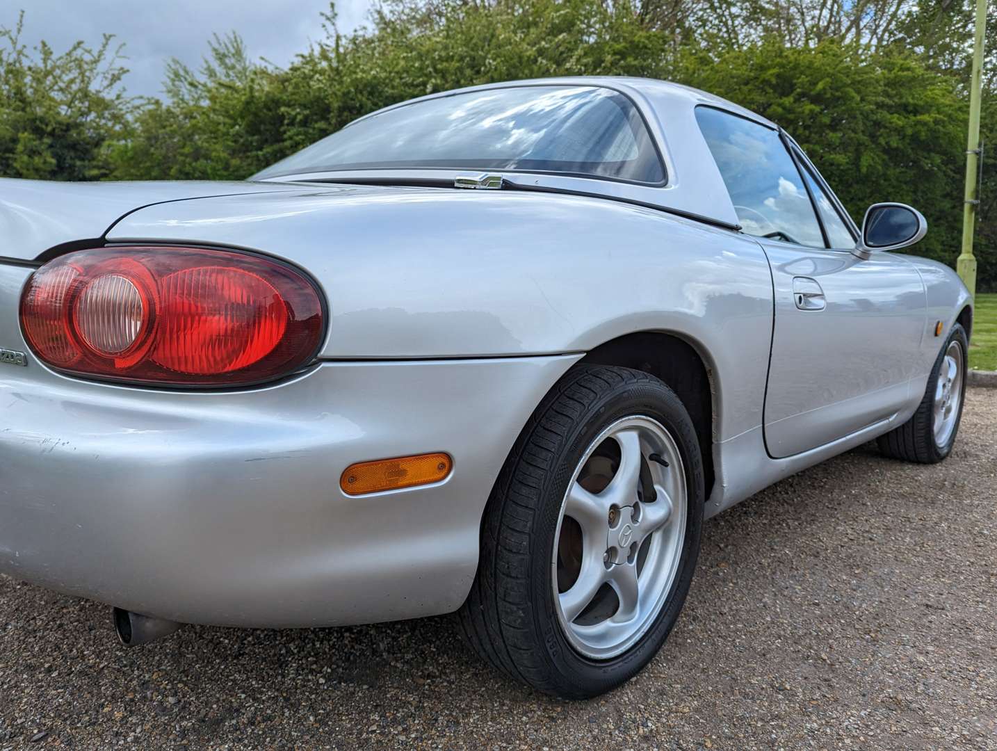 <p>2003 MAZDA MX-5 1.8I</p>