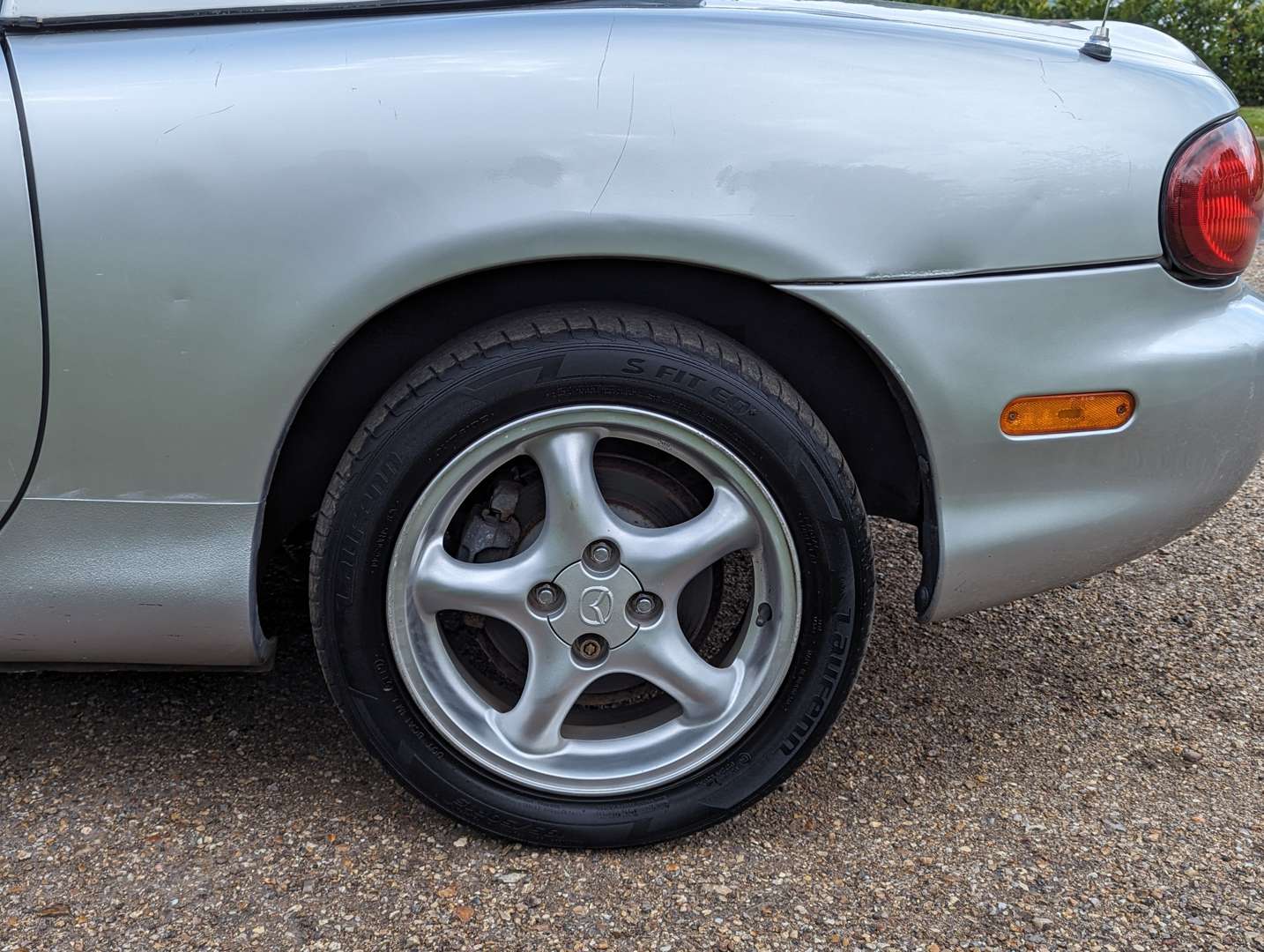 <p>2003 MAZDA MX-5 1.8I</p>