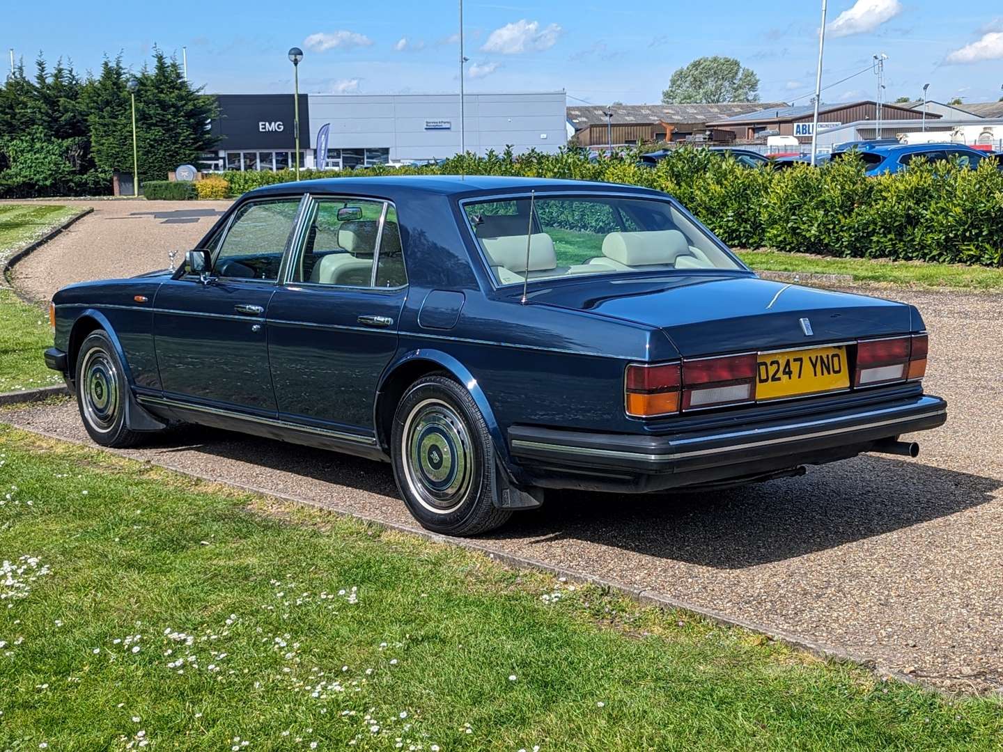 <p>1987 ROLLS ROYCE SILVER SPIRIT</p>