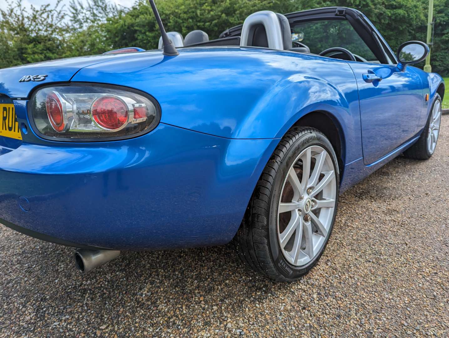 <p>2006 MAZDA MX-5 SPORT</p>